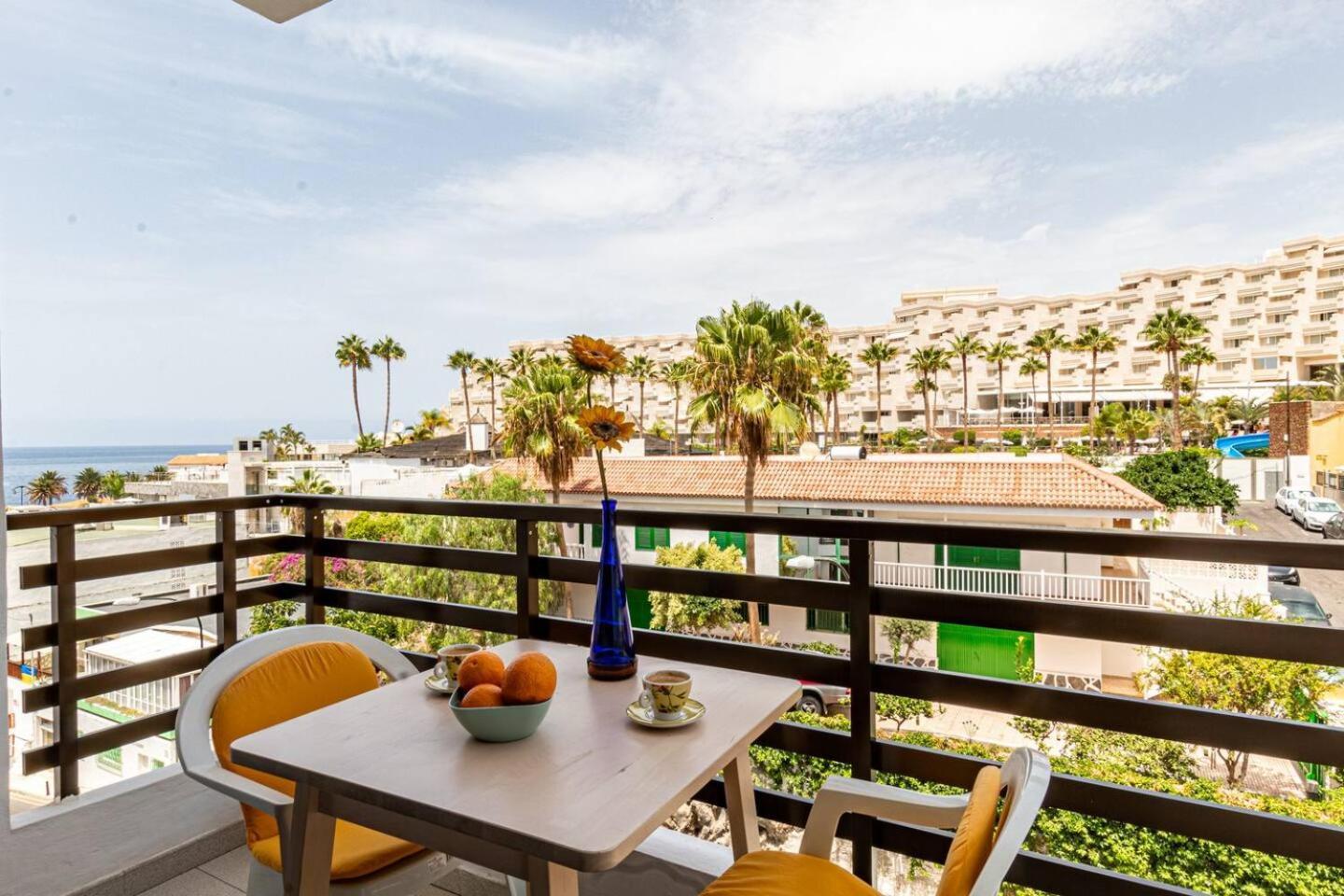Cozy 2B Apt By The Beach By Dream Homes Tenerife Пуерто де Сантяго Екстериор снимка